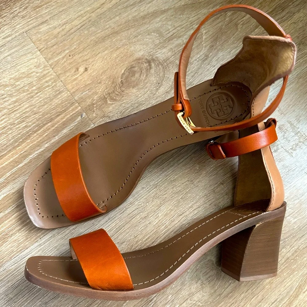 Tory Burch low heeled sandals - Picture 1 of 6